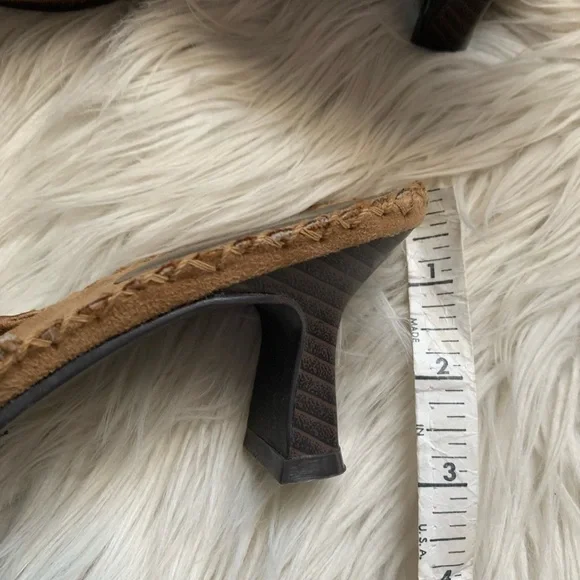 Beaded Tan Women's Sandals - Picture 7 of 7